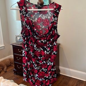 Red black white shell blouse